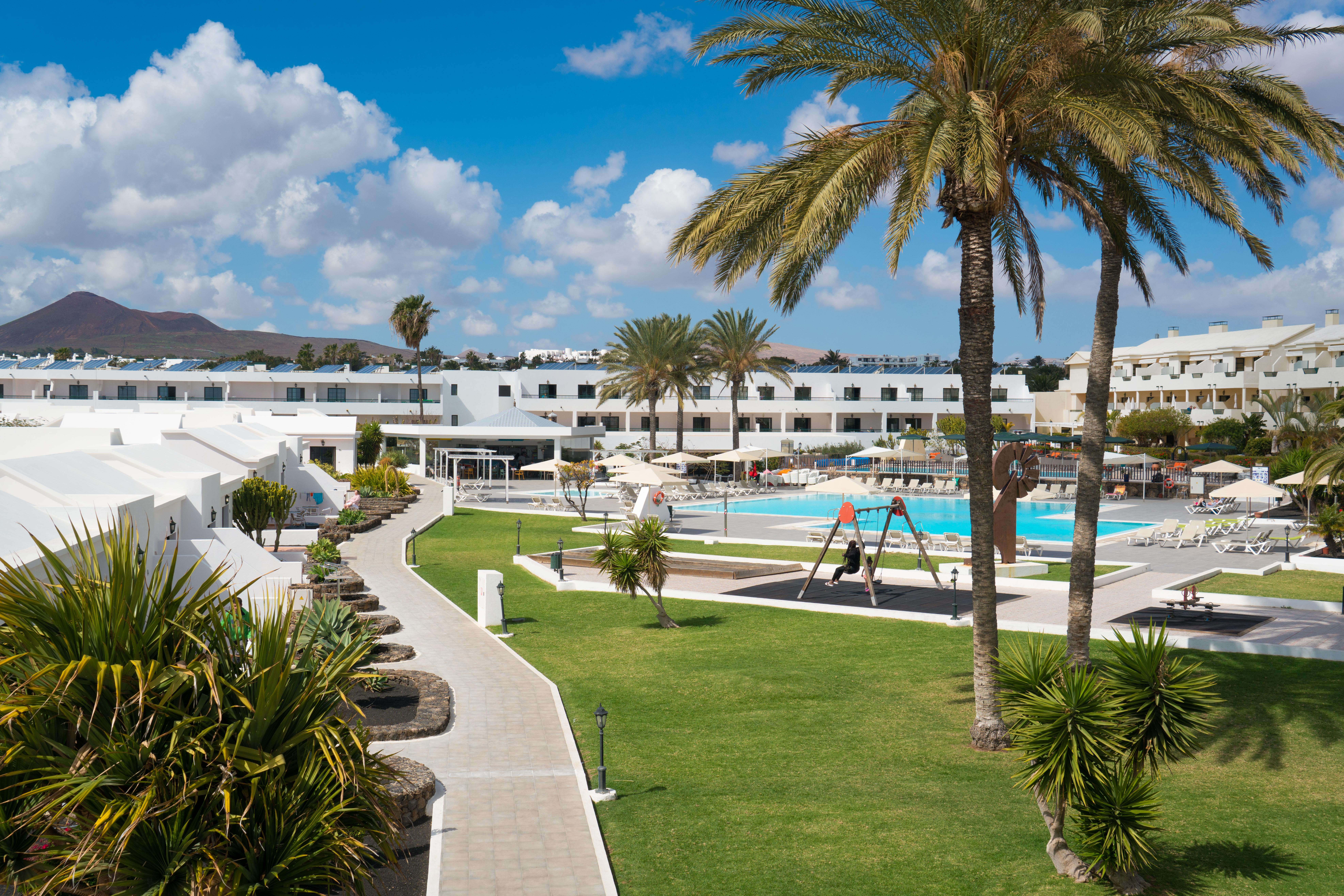 Apartamentos Santa Rosa Costa Teguise Bagian luar foto
