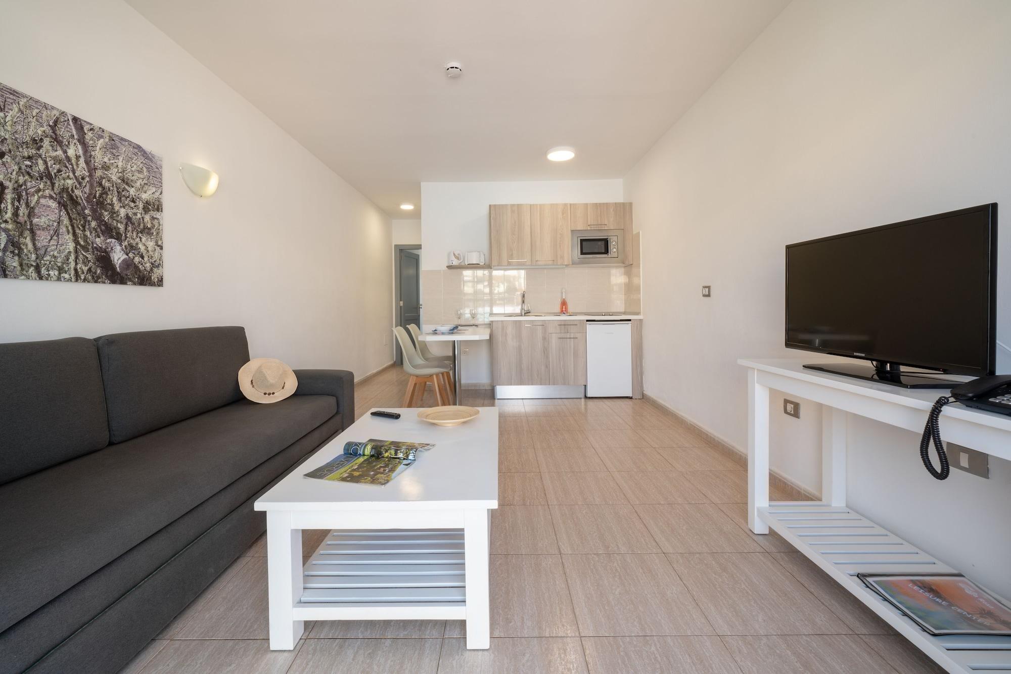 Apartamentos Santa Rosa Costa Teguise Bagian luar foto